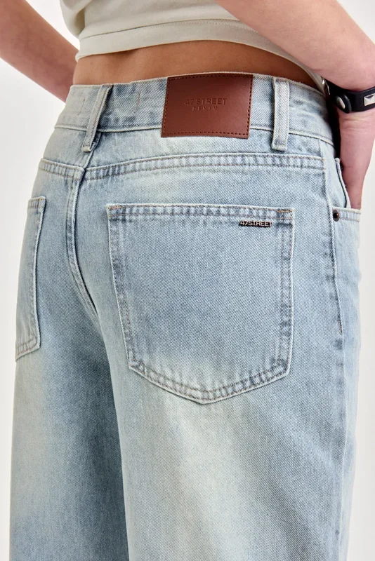 Mercado Jean Straight Sky Mujer 47 Street - Stock disponible - Electrónica