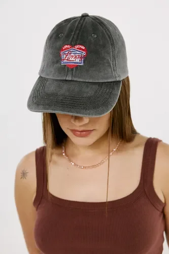 Diseno Gorra Bordada Corazón Limay Denim Color Negro Diseño De La Tela Gastado Talle Un - Stock disponible - Electrónica